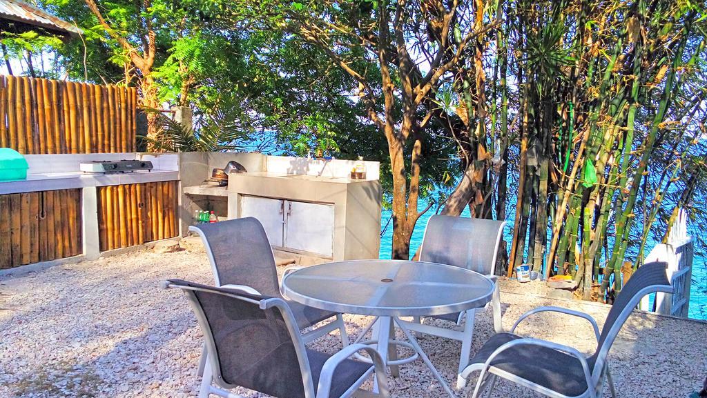 La Bella Beach House Boljoon Εξωτερικό φωτογραφία